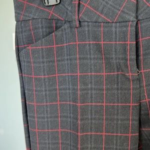 Windows pane trousers